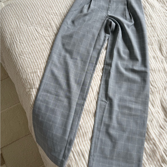 NWT Reformation “Cleo Two Piece” pants + crop top in Grey Check - Picture 9 of 10